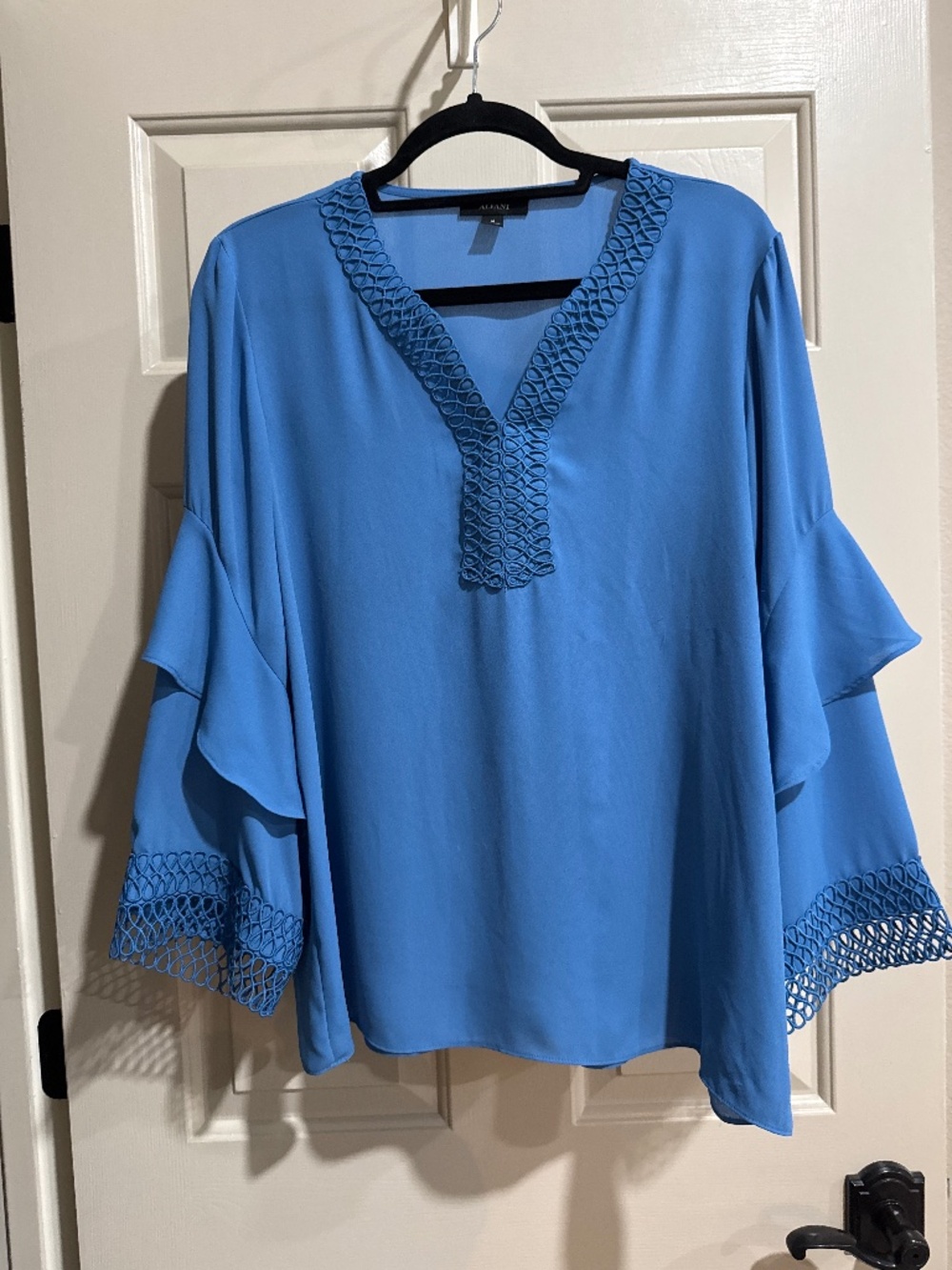 Alfani Blue Scalloped sleeve blouse